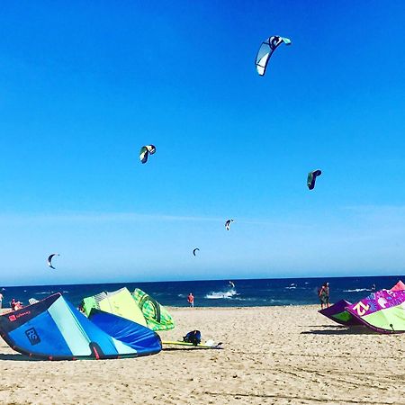 شقة Augusta Beach كامبريلس المظهر الخارجي الصورة