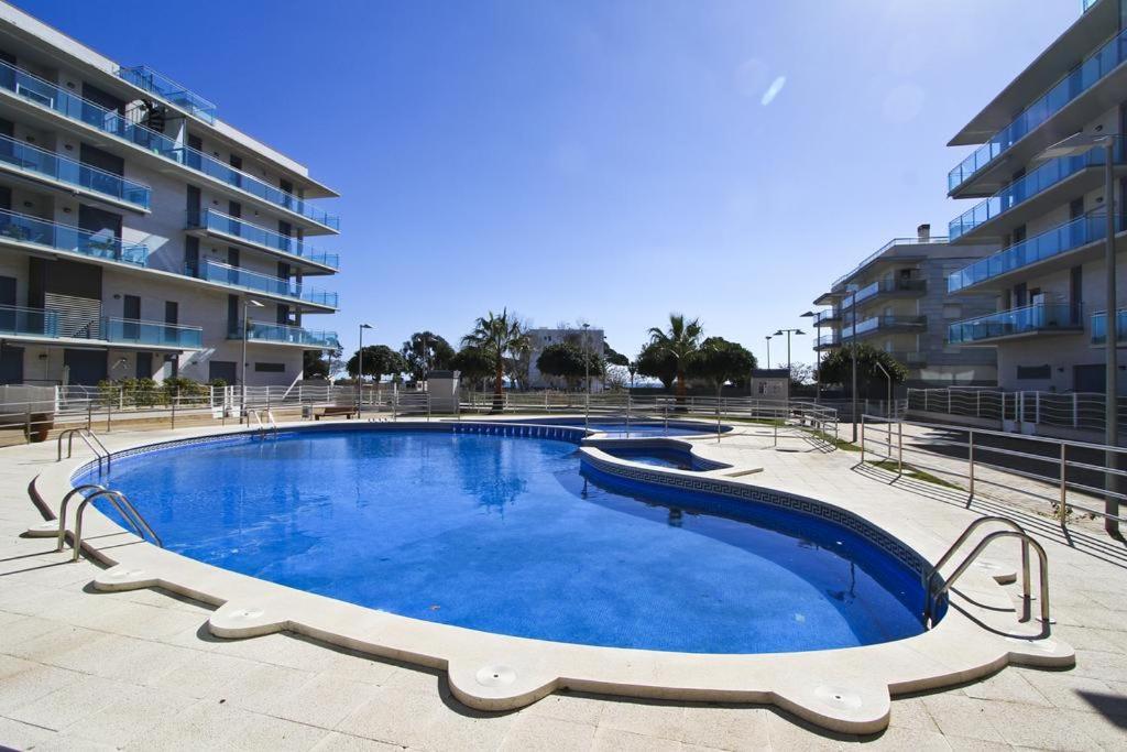شقة Augusta Beach كامبريلس المظهر الخارجي الصورة